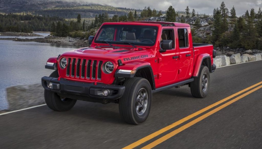 2021 Jeep Gladiator test drive with its new engine